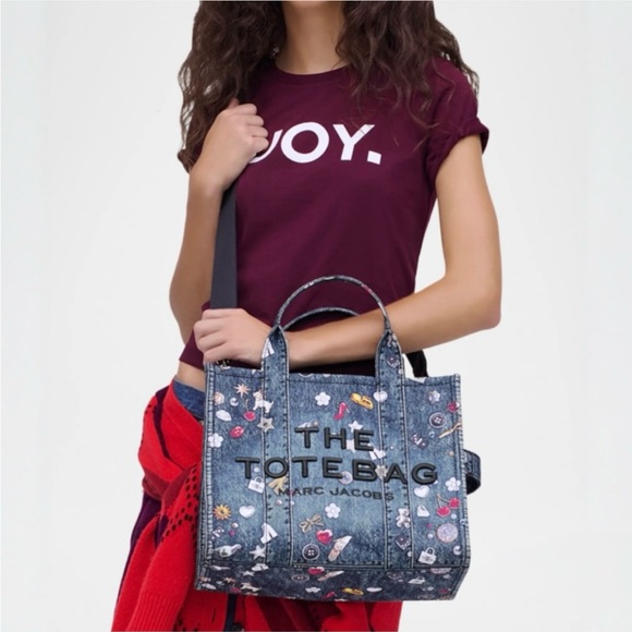 Marc Jacobs The Trompe L'Oeil Trinket Canvas Medium Tote Bag NWT - Picture 3 of 6